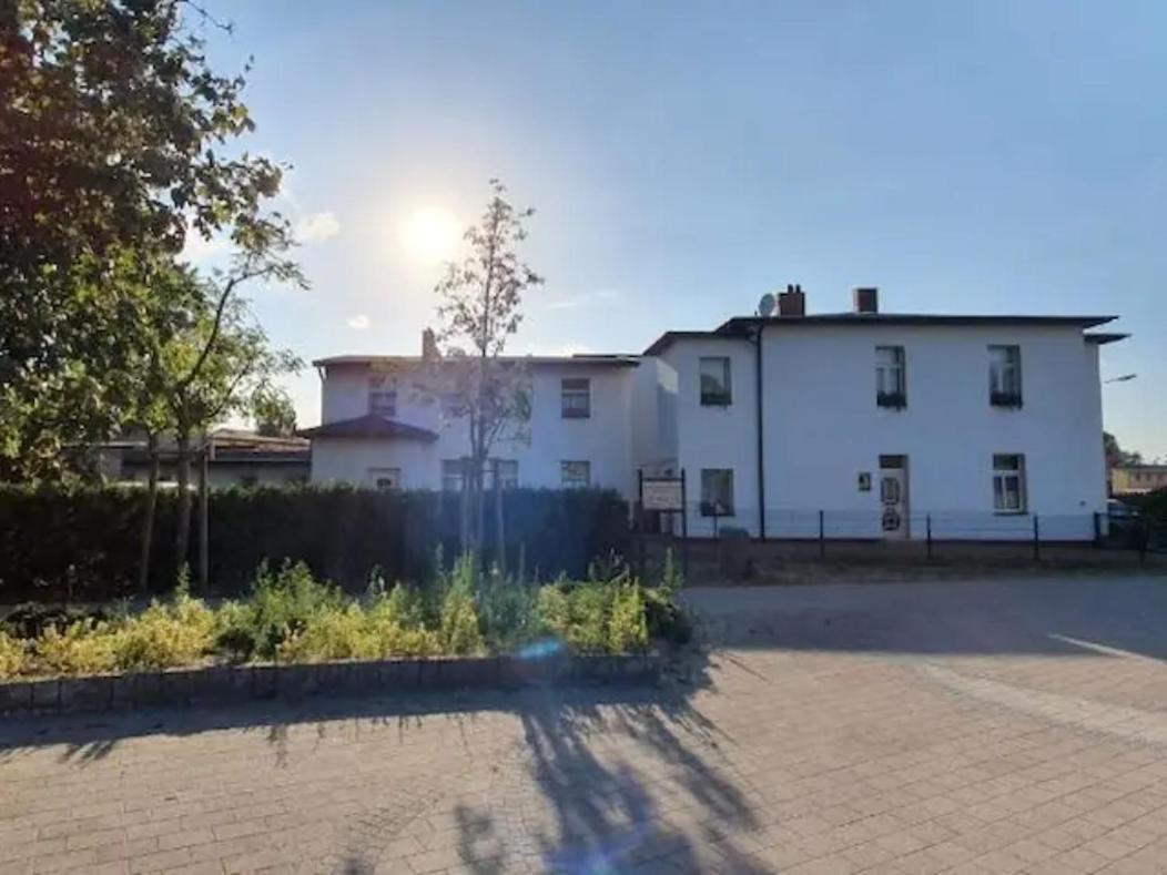 Schoene Geraeumige Ferienwohnung Am Park Χέρινγκσντορφ Εξωτερικό φωτογραφία