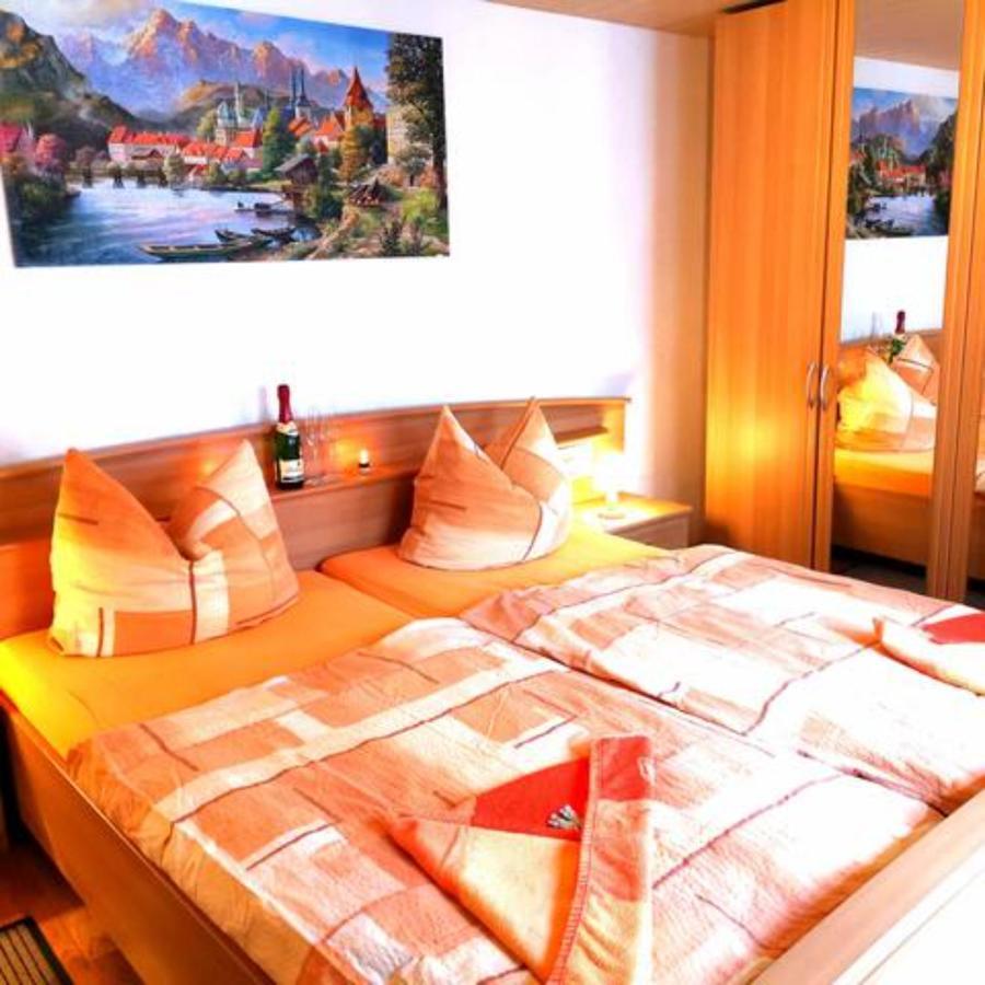 Schoene Geraeumige Ferienwohnung Am Park Χέρινγκσντορφ Εξωτερικό φωτογραφία